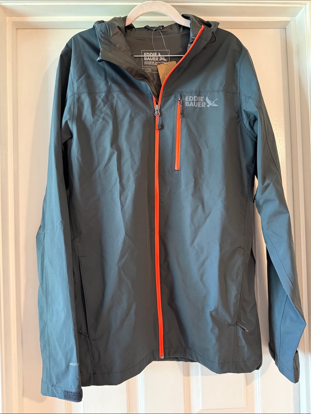 Eddie Bauer Men's Hooded Rain ☔️ Jacket NEW WITH TAG